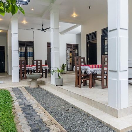 Blue Heaven Villa Ahangama Exterior foto